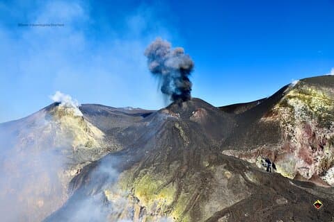 Etna - Trekking vers les cratères sommitaux (service de guide uniquement) randonneurs expérimentés)