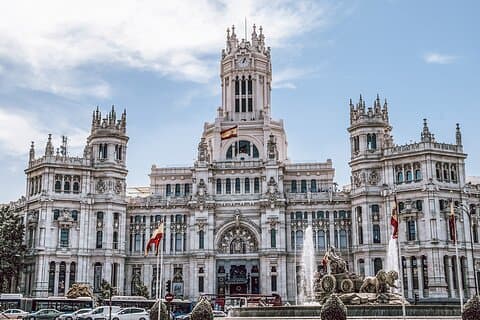 Visite privée incontournable de Madrid avec un guide local sympathique