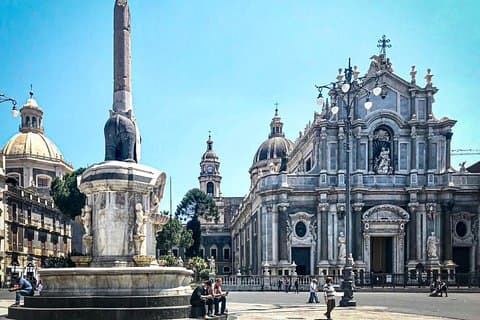 WalkingTour CATANIA - discovering the city of lava with a licensed guide