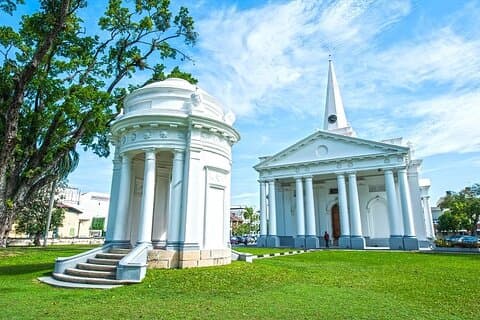 Colors of George Town Walking Tour