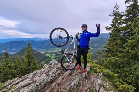 Pamporovo o Ródopes Rent a Bike + E-guide