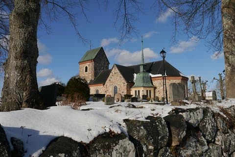 Horror medieval, muertos vivientes y folklore - city walk Vallentuna