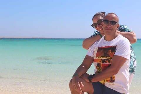 över dag från Luxor till Safaga på stranden