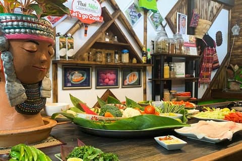 Cours de cuisine thaï et akha en ligne