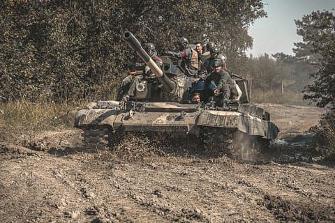 BMP tank ride & MagFed paintball adventure Prague