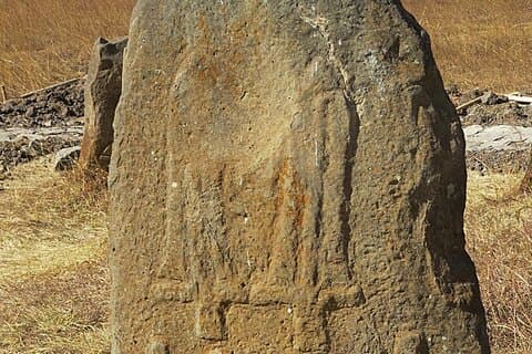 Tour di un giorno alle chiese rupestri di Adadi Maryam e della stele di Tiya