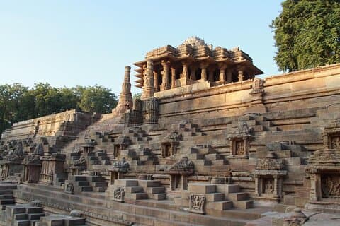 Attrazioni storiche e regali del Gujarat: tour di estensione da Ahmedabad