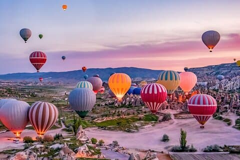 Vol en montgolfière en Cappadoce avec petit-déjeuner et champagne
