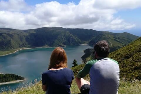 Private Half-Day 4x4 Tour to Lagoa Fogo
