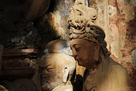 2-Day Dazu Rock Carvings+Leshan Giant Buddha Private Tour
