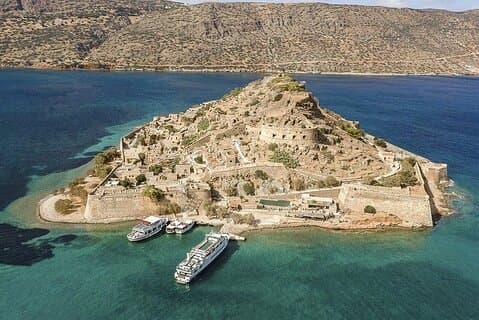 Rundtur på östra Kreta, Spinalonga, traditionella byar, kyrkor