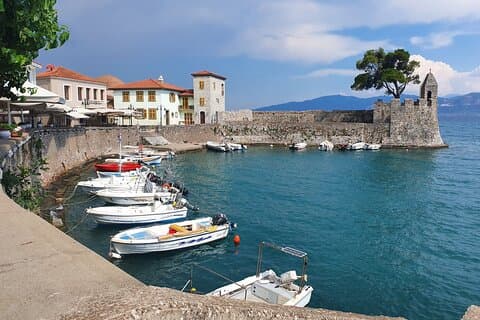 2 - Dagtour Delphi & Olympia met olijfolie & honingproeverij