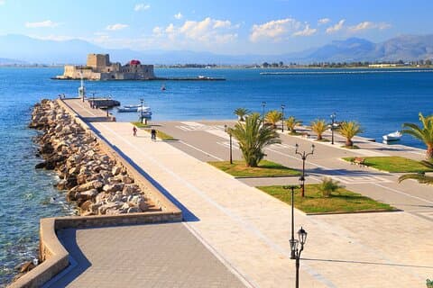 Privater Tagesausflug in die SCHÖNSTE STADT: NAUPLION! Kanal von Korinth-Tolo