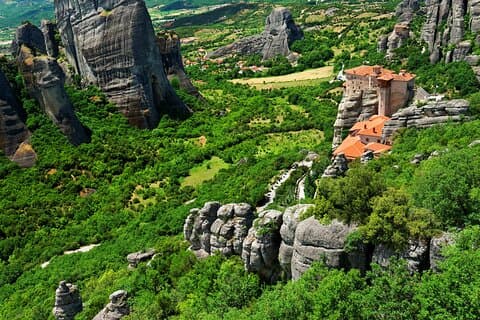Private Day Trip to Meteora and Thermopylae