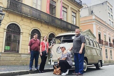 Private VW Bus Tour with Ibirapuera park and Batman´s alley visit