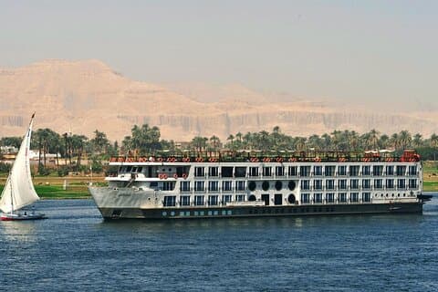 Luxuriöse 5-tägige Bootsfahrt auf dem Nil von Luxor nach Assuan mit privatem Reiseleiter