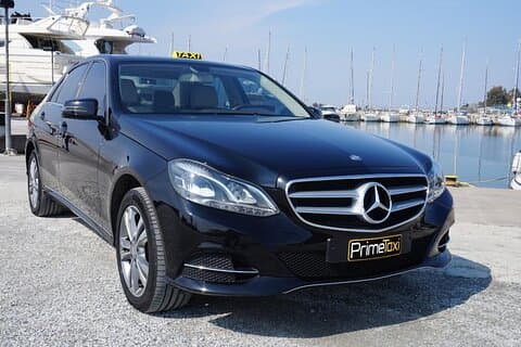 Transfer privado do aeroporto de Thessaloniki para Sani Hotels