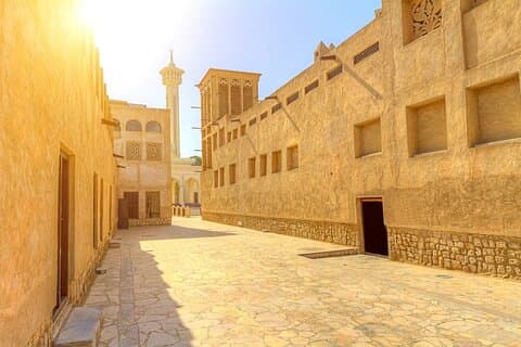 Visite guidée privée d'une demi-journée du patrimoine de Dubaï avec Abra Ride