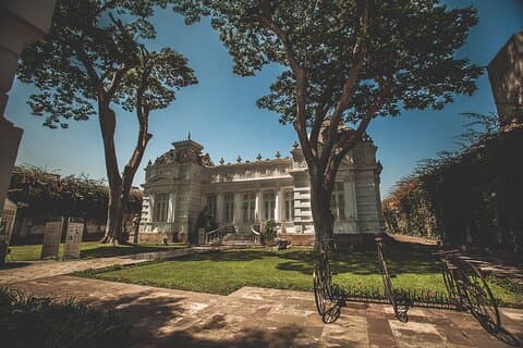 Medio día Barranco: Museo Osma, Artesanía de Las Palas y suspiros de puente