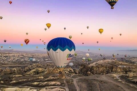 Cappadocia Luftballonger eller Kelebek Flight