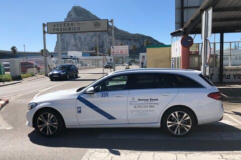 Transfer from Malaga airport to malaga city,marbella,banus,etc