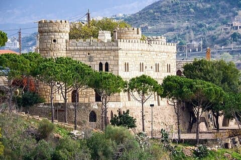 Privat tur til Beiteddine, Deir El Qamar og Moussa Slot