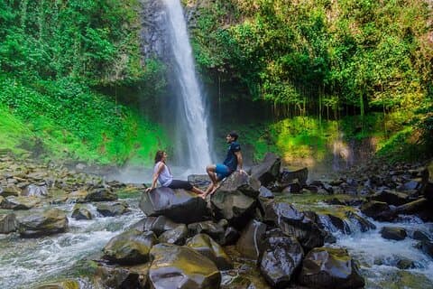 La Fortuna Wasserfall Geführte Wanderung, inkl. Mittagessen auf dem Bauernhof La Finquita