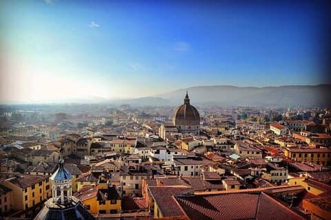 Walk, drink and discover Pistoia
