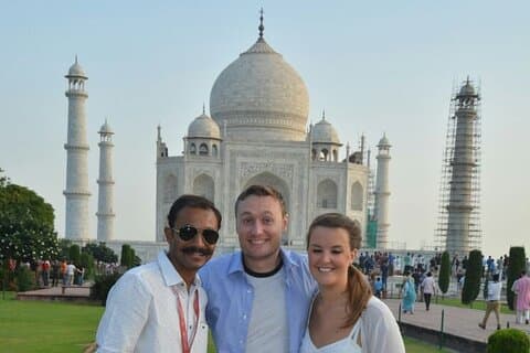 Private Taj Mahal Tour from Delhi by car - All Inclusive