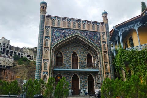 8 Days/7 Nights Gastronomic Tour Package in Georgia