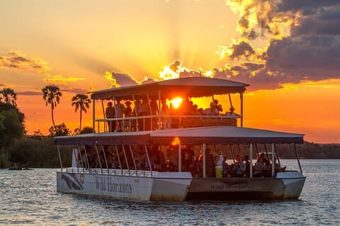 Zambezi River Sunset Cruise, vanuit Victoria Falls, Zimbabwe