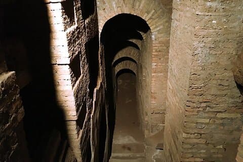 Visite privée des catacombes, de la voie Appienne et des basiliques romaines