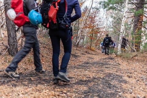 カターニアから: Private mt.エトナ山トレッキングとピクニック