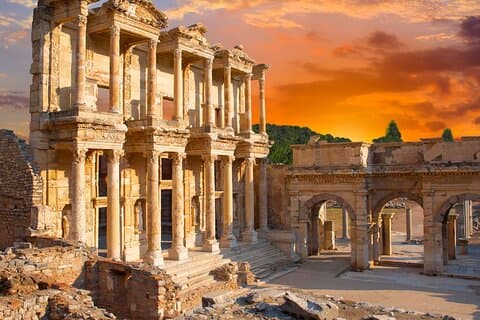 Hotell i nærheten av Terrace Houses, Ephesus Ruins with Skip The Line