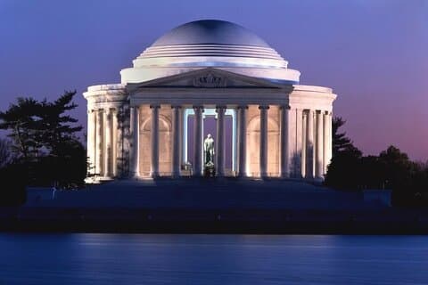 Visite nocturne en bus de la ville de Washington DC avec visite optionnelle de Mount Vernon
