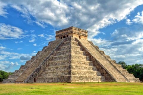 Chichen Itza Tagesausflug, Cenote Swim & Valladolid mit Mittagessen