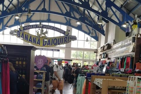 St Thomas Shore Excursion: Shopping, Sightseeing and Beach Tour