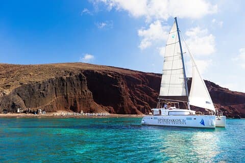 Croisière Premium en petit groupe en catamaran avec barbecue, Open Bar, Transfert