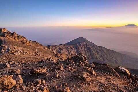 4 jours: randonnée sur le mont Meru