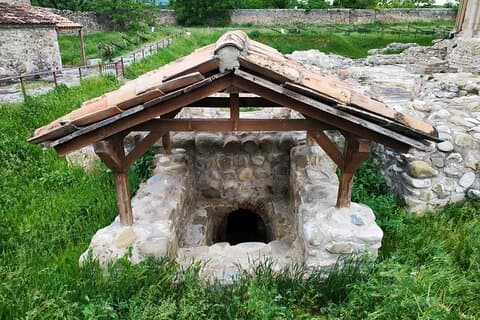 Jeeptur till Dzama Gorge från Tbilisi (Bateti Lake, Ruisi, Kintsvisi, Sarkineti)
