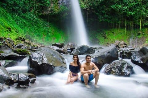 Arenal City Pass® vulkan, vattenfall, broar (självguide)