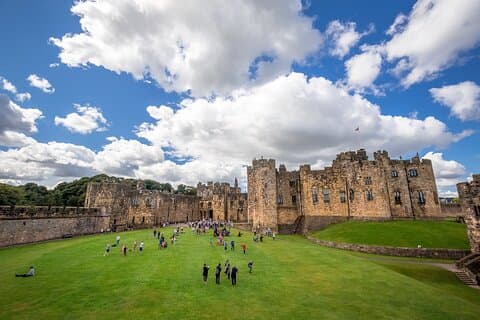 Harry Potters Alnwick Castle und Scottish Borders Tagesausflug