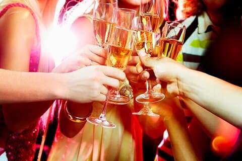 Vintage Shopping Tour door het Arts District met 100 foto's, champagne en lunch