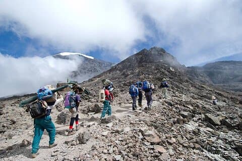 7 días de ascenso al monte Kilimanjaro a través de la ruta Rongai