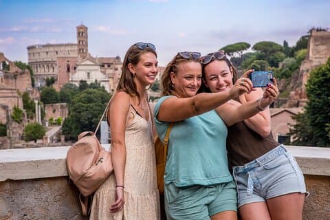 Liten grupptur till Colosseum och antikens Rom