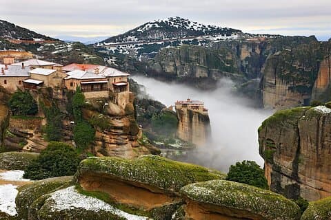 3-tägige private Tour von Athen nach Delphi - Meteora und Plastira See