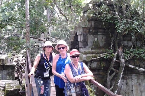 Beng Mealea och Bakong-templet privat heldagstur