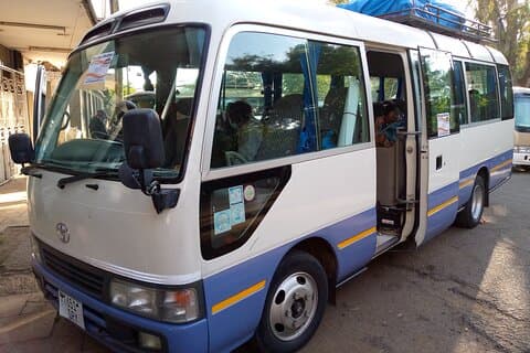 Shuttlebus fra Wilson og Jomo Kenyatta Lufthavn Nairobi til Arusha og Moshi