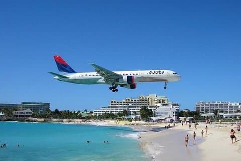 Shared Departure Transfer: Hotel to St Maarten Airport