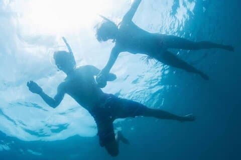 South coast and Paradise beach cruise